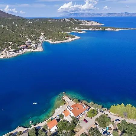 Quadruple Uvala Pokrivenik 2069n Πανσιόν Σπλιτ